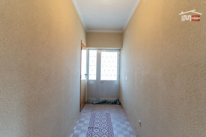 Moradia T3 para Venda em Alvados e Alcaria