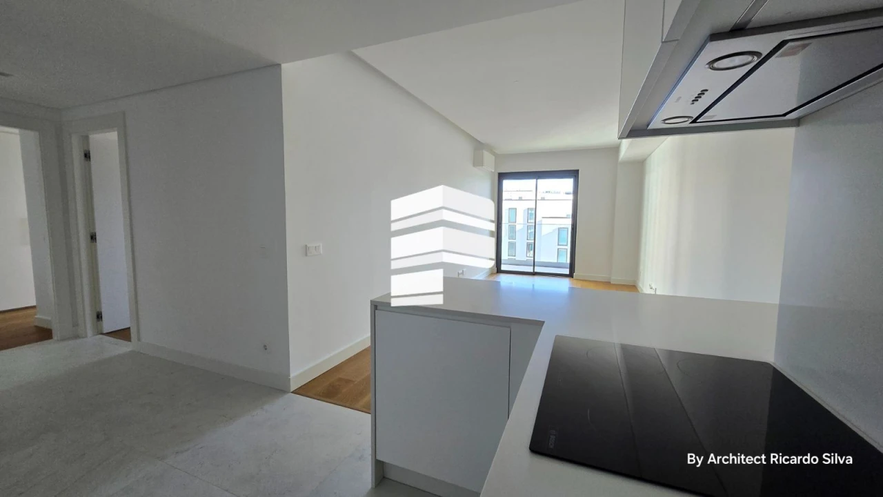 Apartamento T2 para Venda em São Martinho Foto 10