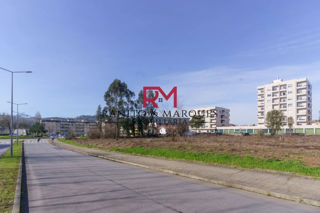 Terreno P/ Prédio para Venda em Valongo Foto 5