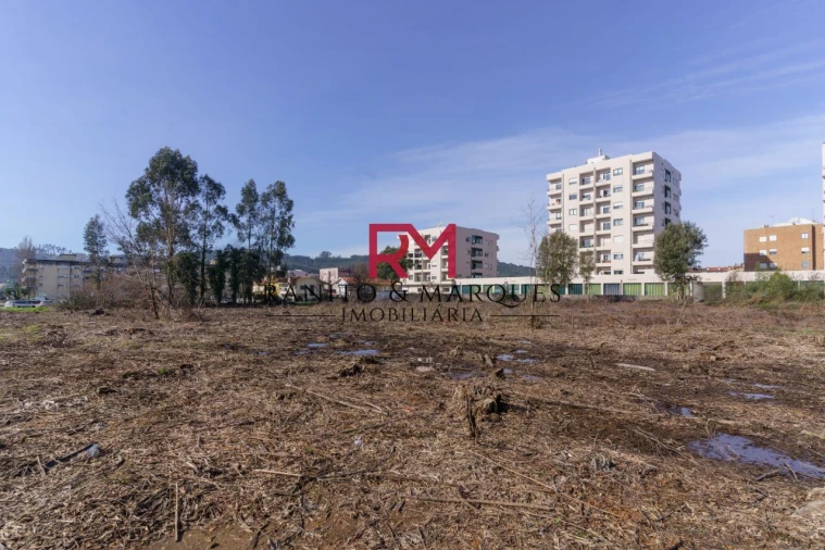 Terreno P/ Prédio para Venda em Valongo Foto 9