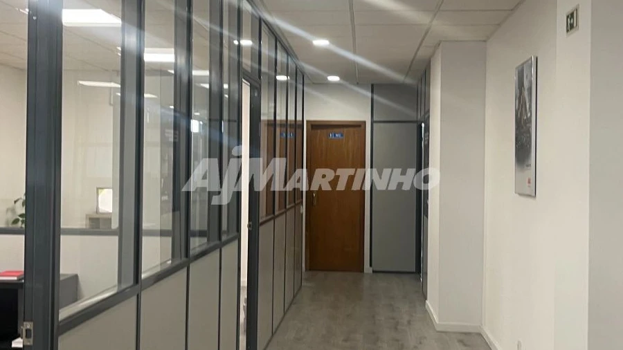 Loja para Venda em Custóias, Leça do Balio e Guifões