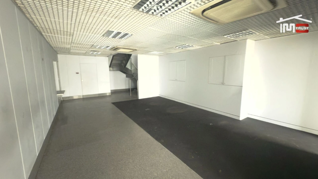 Escritório para Arrendamento em Alvalade Foto 10