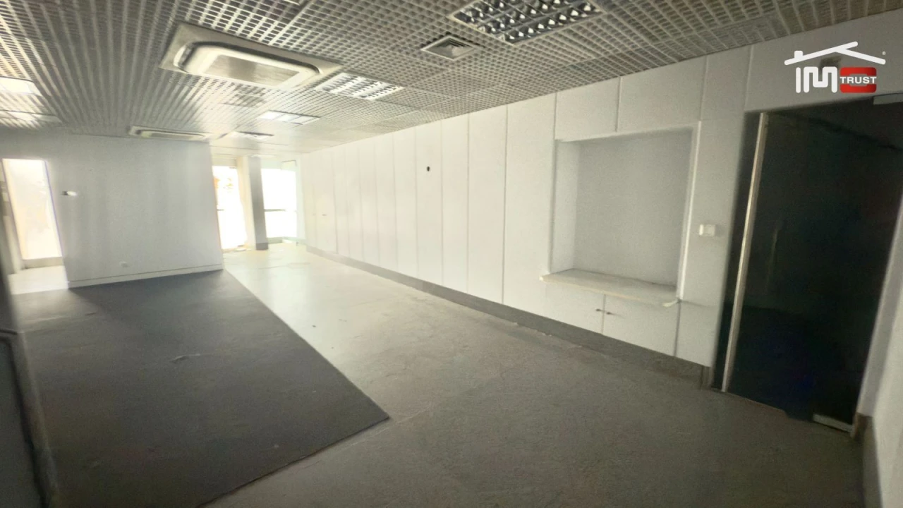 Escritório para Arrendamento em Alvalade Foto 11