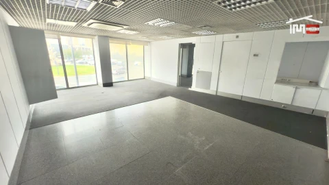 Escritório para Arrendamento em Alvalade