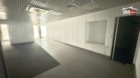 Escritório para Arrendamento em Alvalade