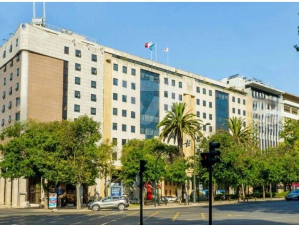 Escritório para Venda em Santo António Foto 24