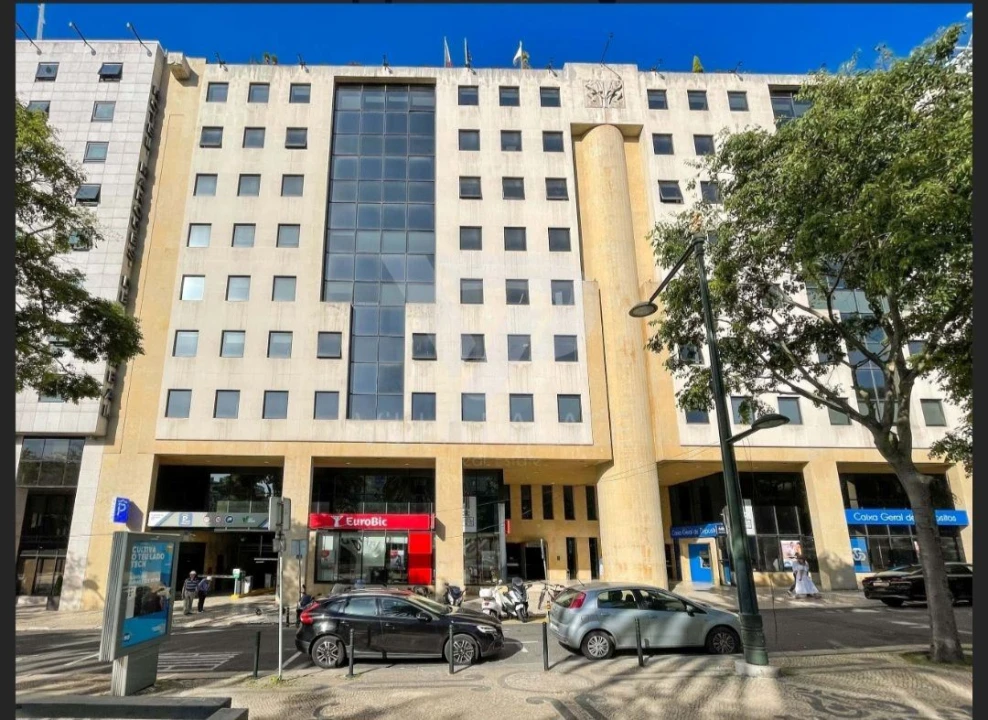 Escritório para Venda em Santo António Foto 23