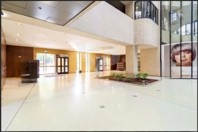 Escritório para Venda em Santo António