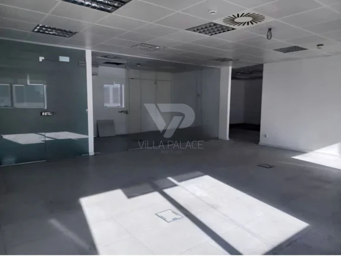 Escritório para Venda em Santo António Foto 17