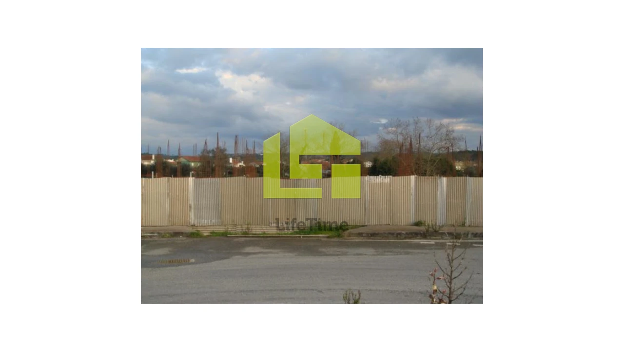 Terreno para Venda em Cernache Foto 3