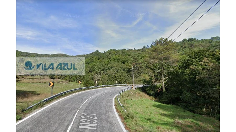 Terreno Misto para Venda em Campelo e Ovil