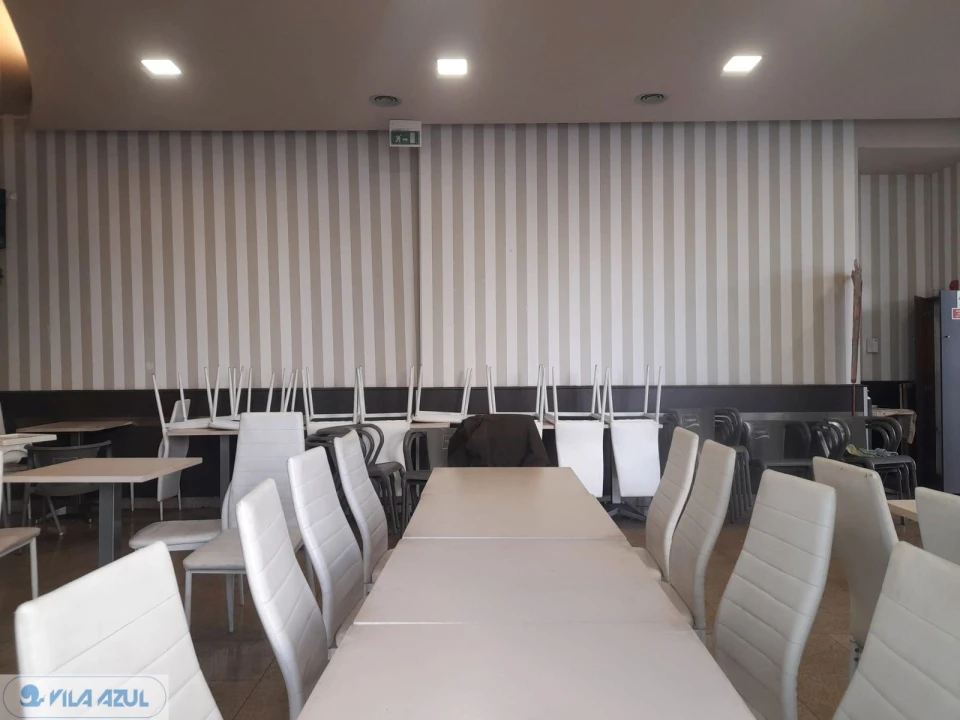 Negócio para Arrendamento em Pedrouços Foto 9