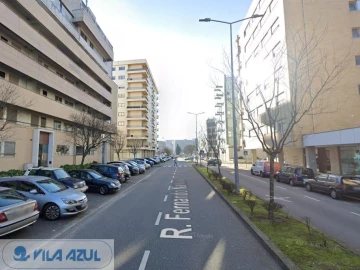 Negócio para Arrendamento em Pedrouços