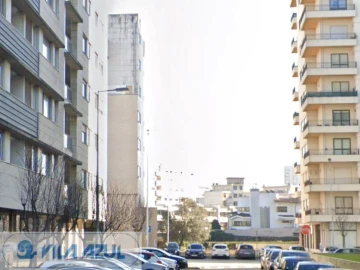 Negócio para Arrendamento em Pedrouços