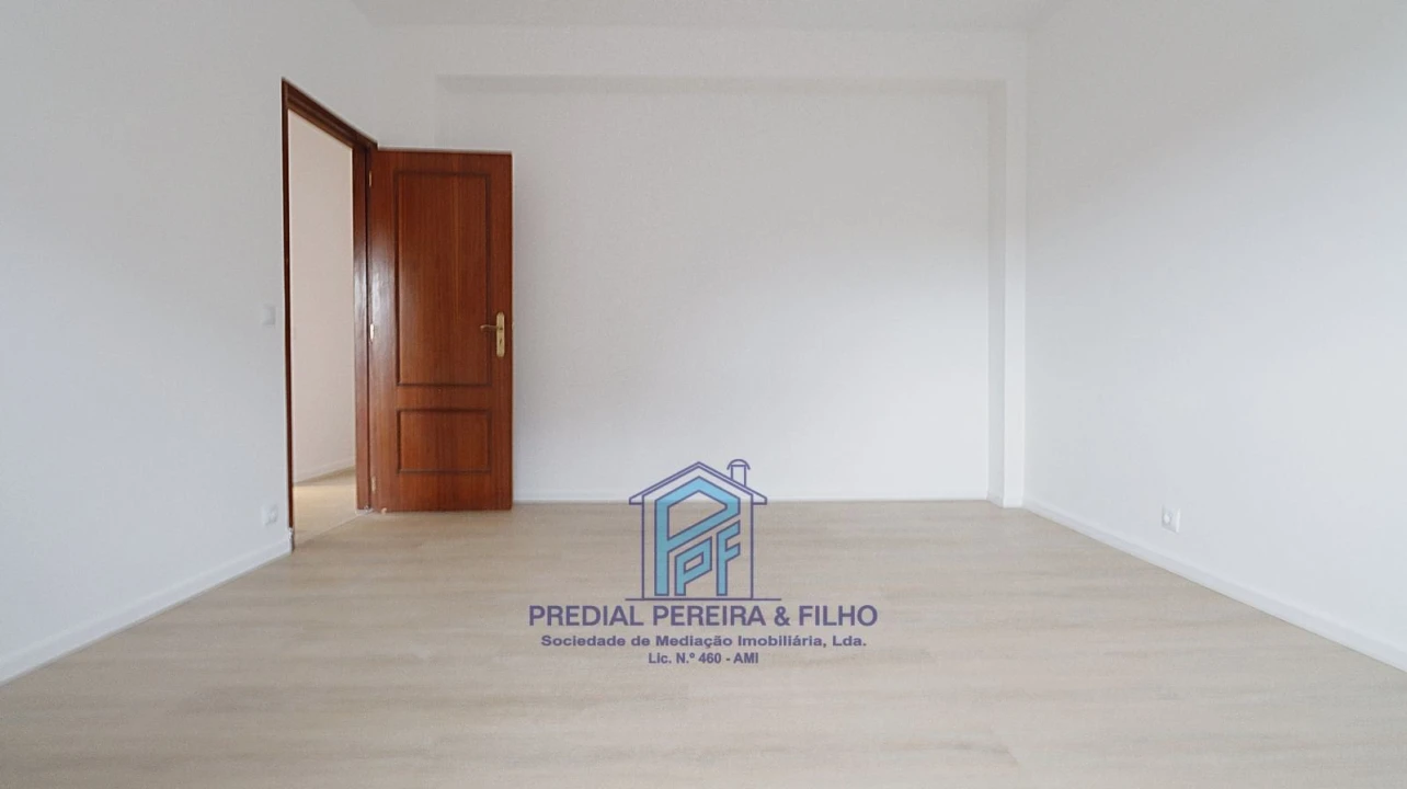 Apartamento T2 para Venda em Baguim do Monte (Rio Tinto) Foto 20