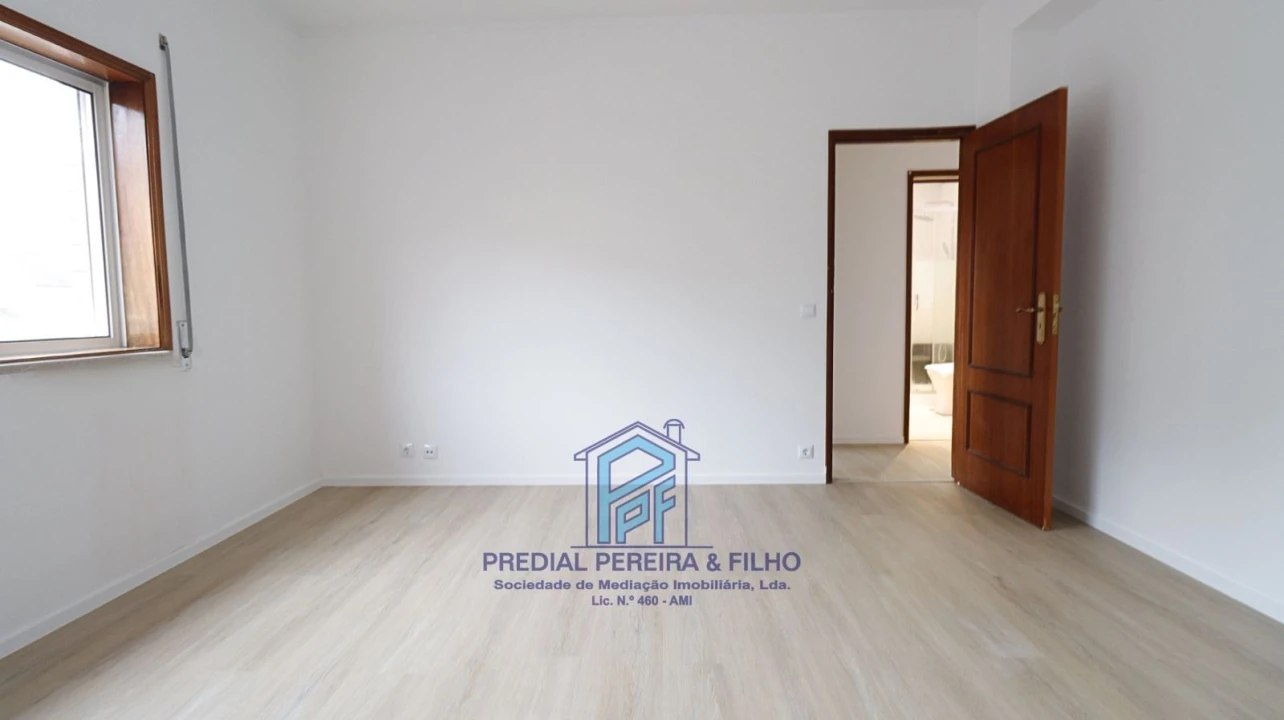 Apartamento T2 para Venda em Baguim do Monte (Rio Tinto) Foto 22