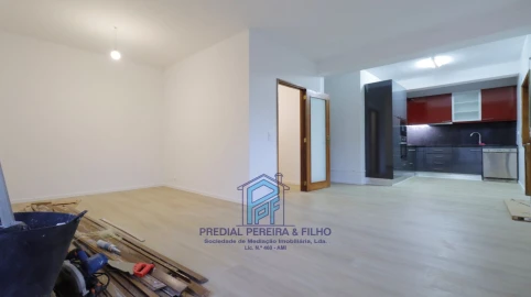 Apartamento T2 para Venda em Baguim do Monte (Rio Tinto)