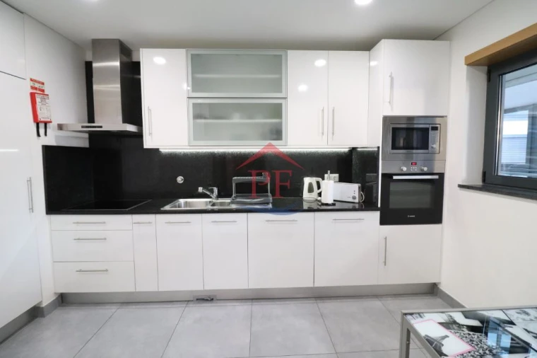 Apartamento T2 para Venda em Funchal (São Pedro) Foto 6