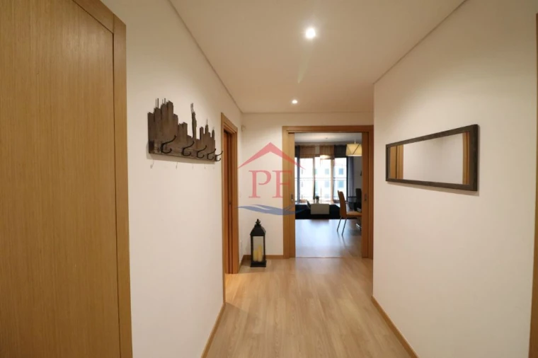 Apartamento T2 para Venda em Funchal (São Pedro) Foto 9