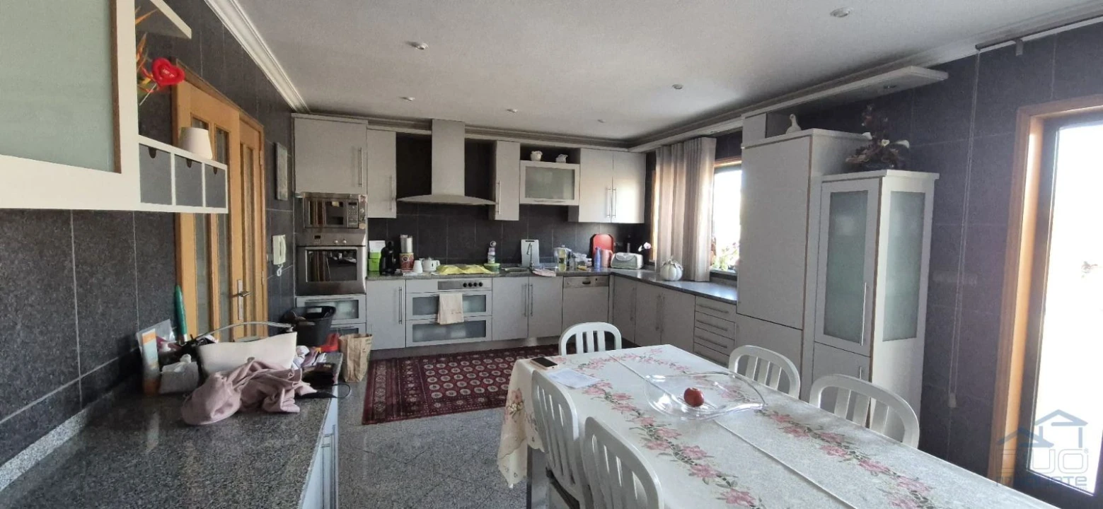 Moradia T3 para Venda em Custóias, Leça do Balio e Guifões Foto 9