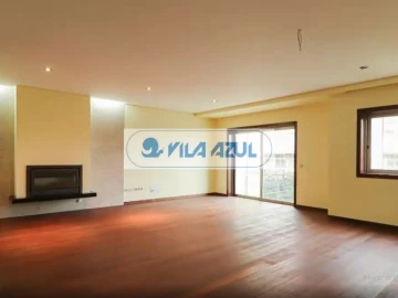 Moradia T4 para Venda em Mafamude e Vilar do Paraíso