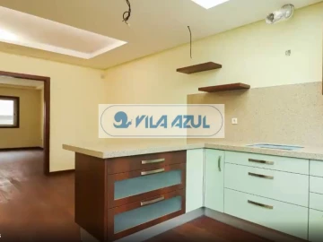 Moradia T4 para Venda em Mafamude e Vilar do Paraíso