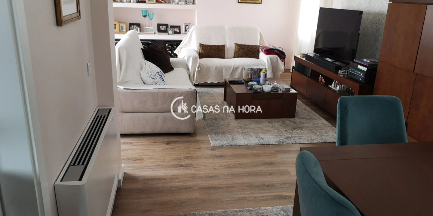 Moradia T3 para Venda em Quinta do Anjo Foto 9