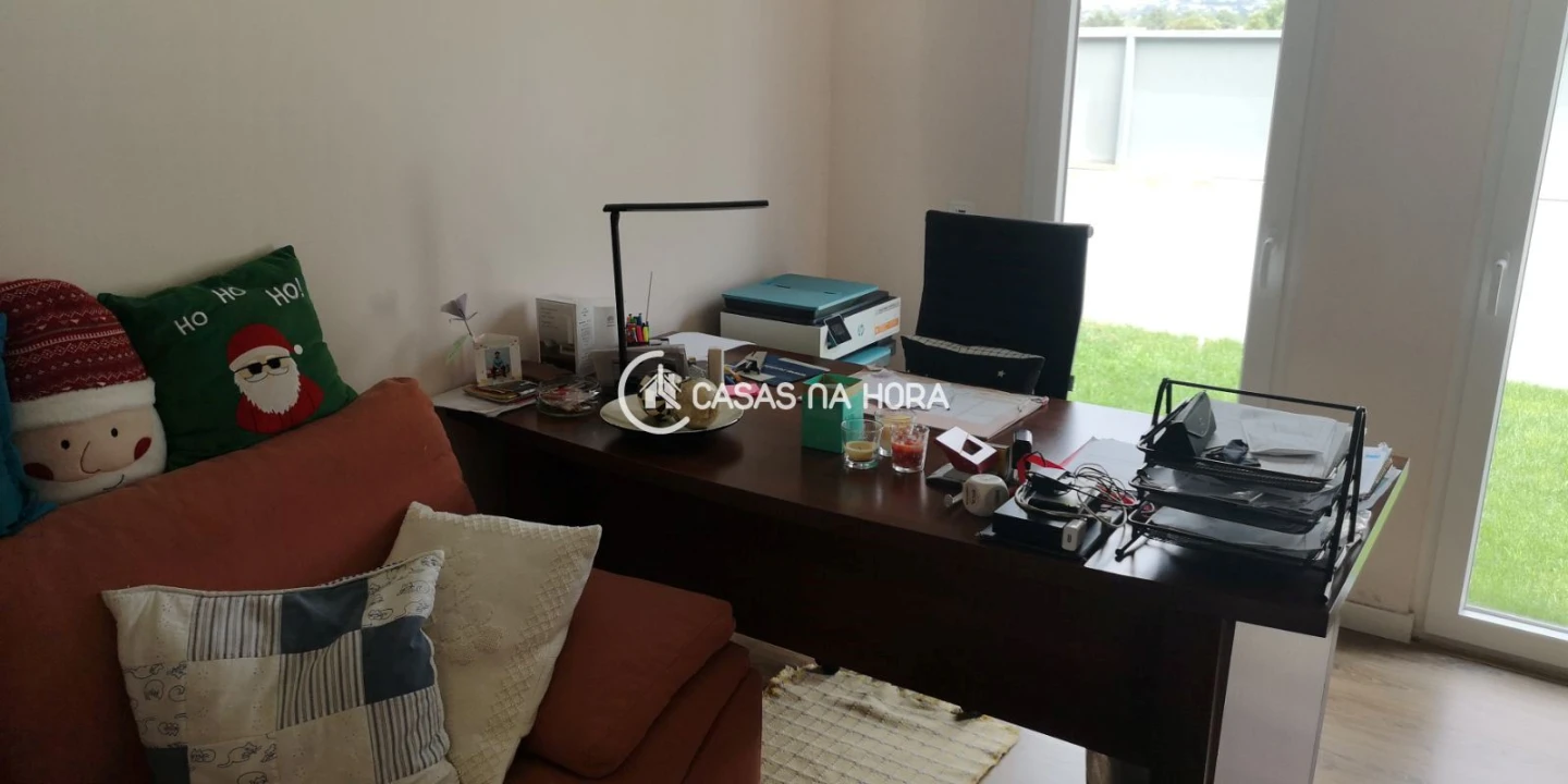 Moradia T3 para Venda em Quinta do Anjo Foto 19