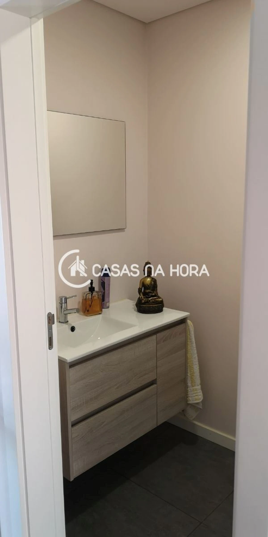 Moradia T3 para Venda em Quinta do Anjo Foto 10