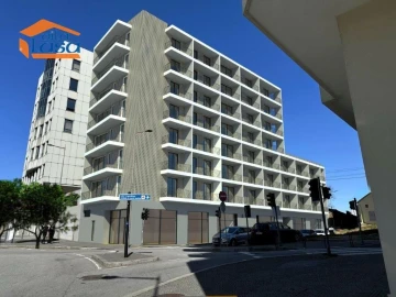 Apartamento T0 para Venda em Mafamude e Vilar do Paraíso
