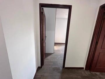 Moradia T2 para Arrendamento em Arcozelo