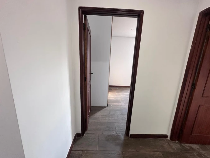 Moradia T2 para Arrendamento em Arcozelo Foto 10