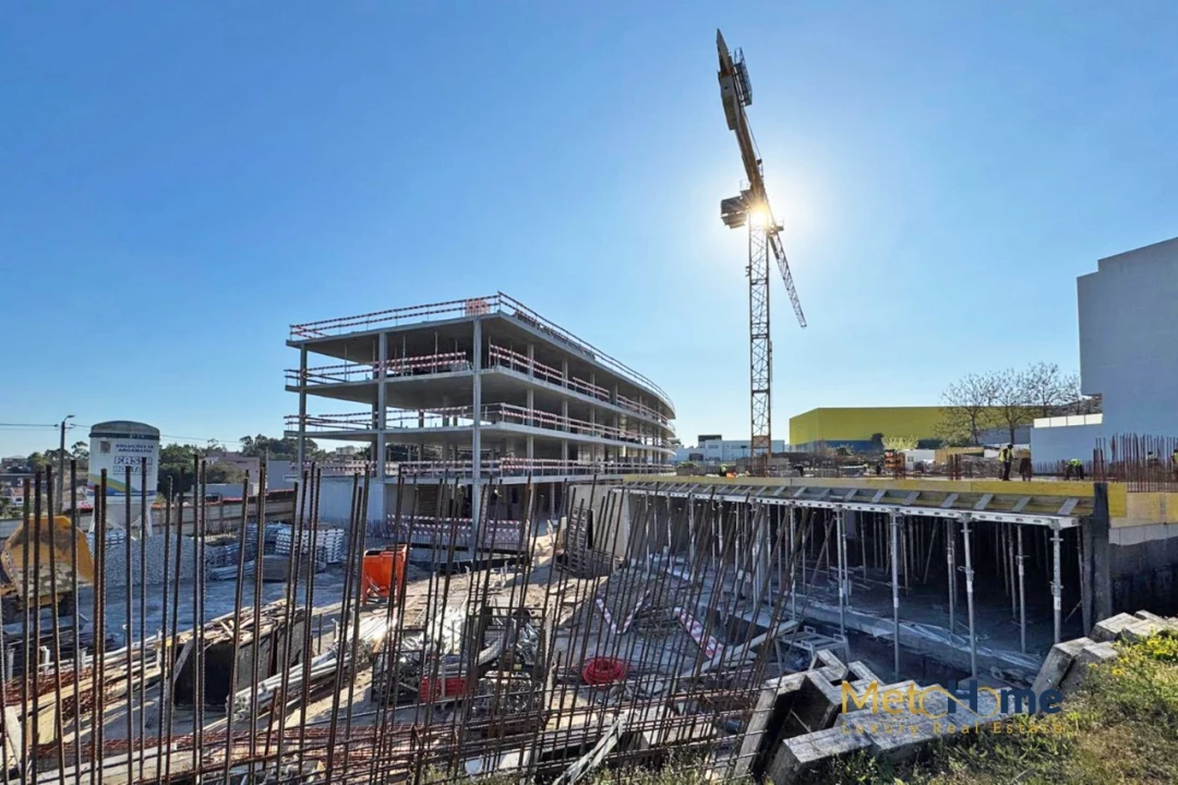 Apartamento T1 para Venda em Rio Tinto Foto 15