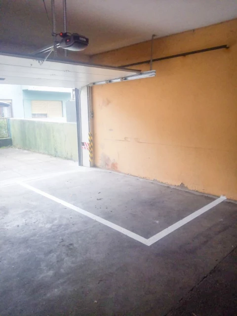 Negócio para Arrendamento em Arcozelo