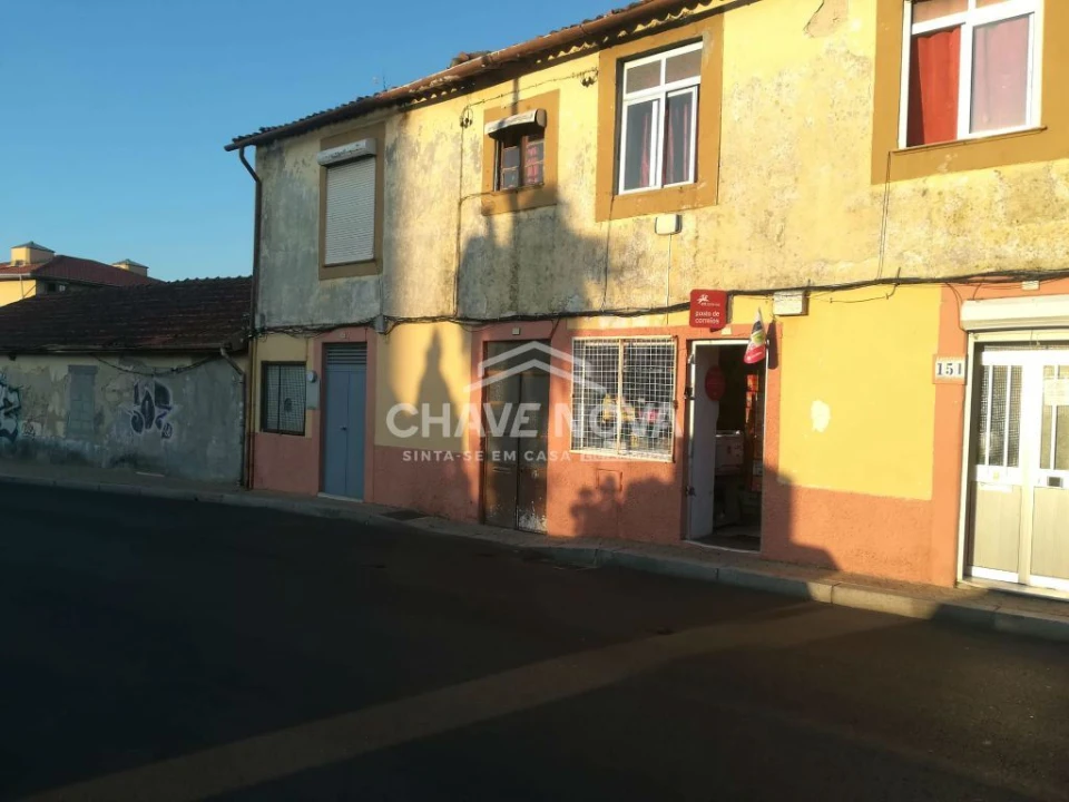 Moradia T2 para Venda em Arcozelo Foto 17