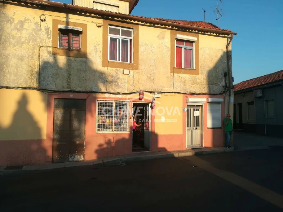 Moradia T2 para Venda em Arcozelo Foto 19