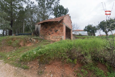 Moradia T3 para Venda em Alburitel