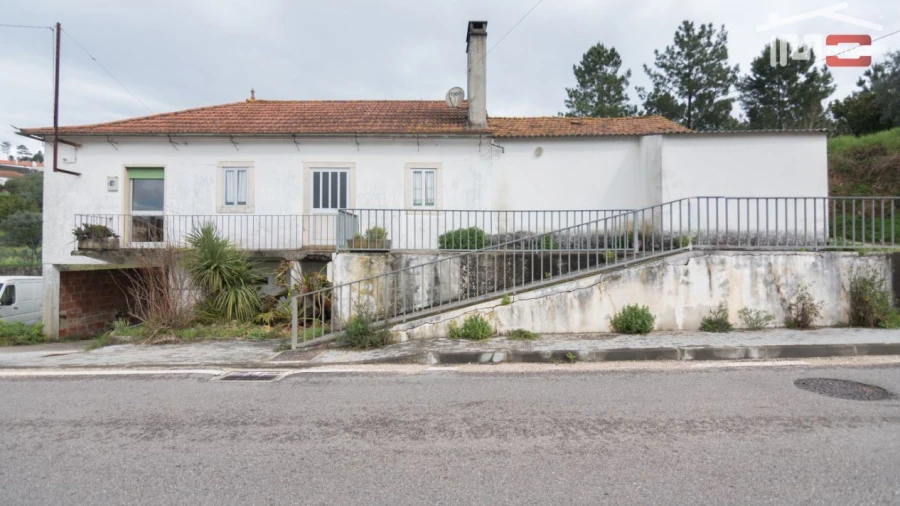 Moradia T3 para Venda em Alburitel