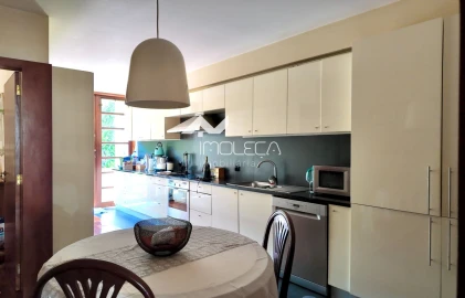 Moradia T4 para Venda em Custóias, Leça do Balio e Guifões