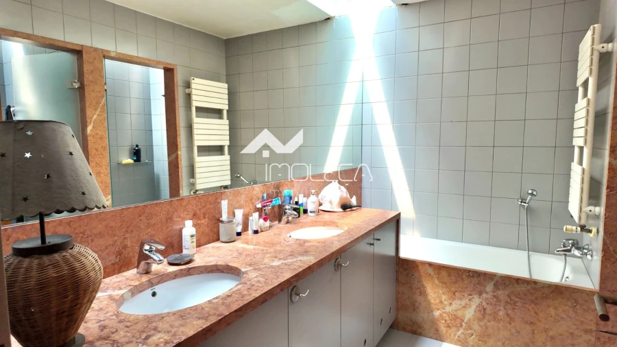 Moradia T4 para Venda em Custóias, Leça do Balio e Guifões Foto 18