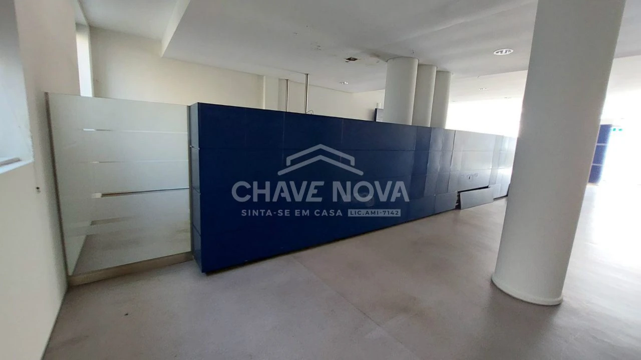 Moradia T6 para Venda em Custóias, Leça do Balio e Guifões Foto 17