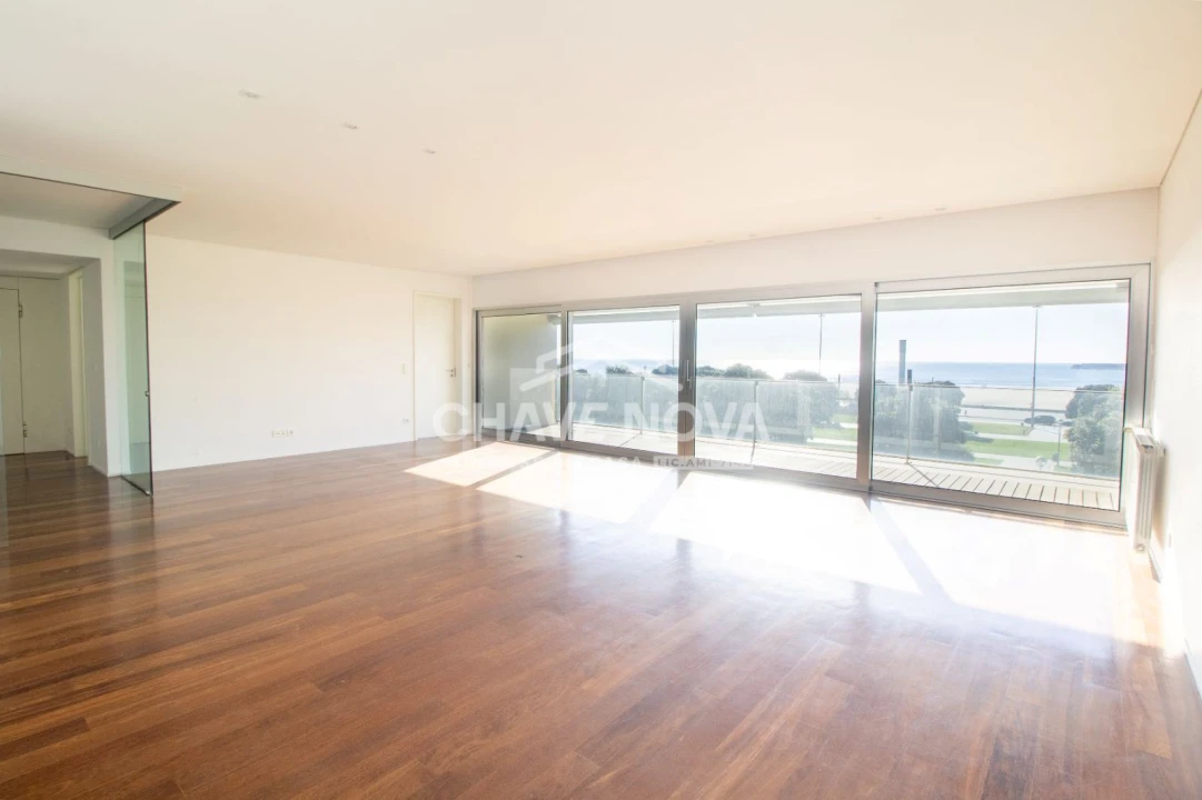 Apartamento T4 para Venda em Custóias, Leça do Balio e Guifões Foto 4