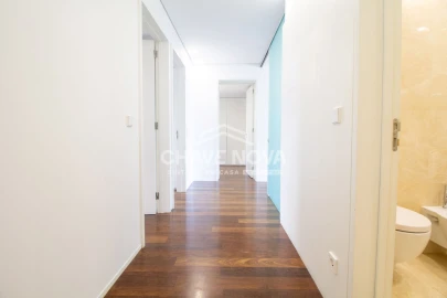 Apartamento T4 para Venda em Custóias, Leça do Balio e Guifões