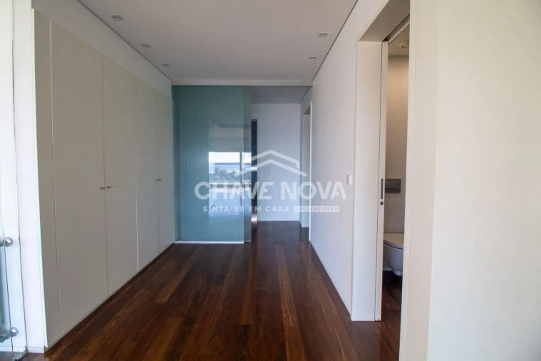 Apartamento T4 para Venda em Custóias, Leça do Balio e Guifões Foto 8
