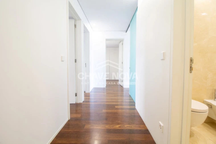 Apartamento T4 para Venda em Custóias, Leça do Balio e Guifões Foto 12