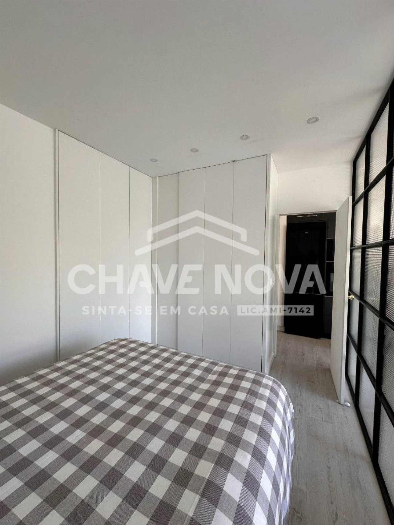 Apartamento T1 para Venda em Custóias, Leça do Balio e Guifões Foto 17