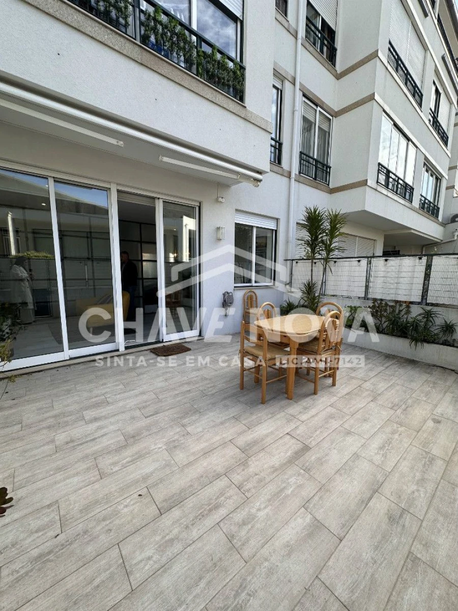 Apartamento T1 para Venda em Custóias, Leça do Balio e Guifões Foto 22