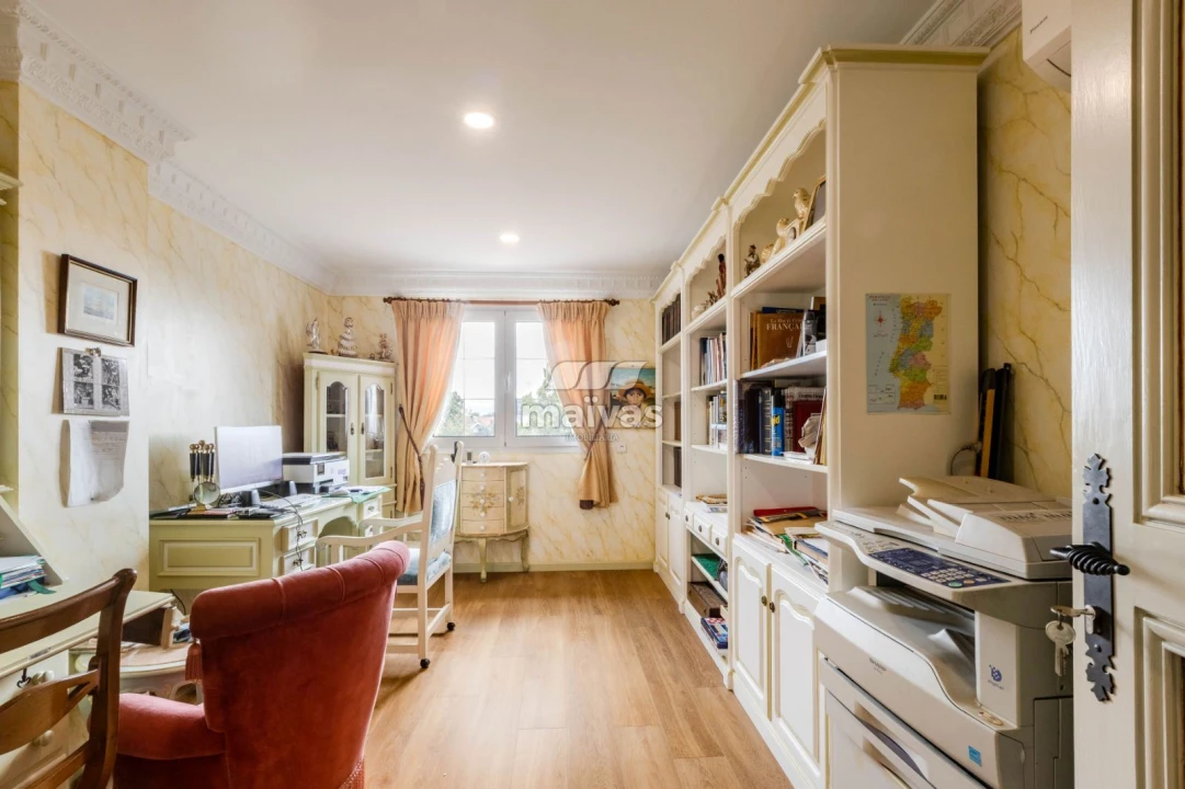 Moradia T5 para Venda em Merelim (São Paio), Panoias e Parada de Tibães Foto 14