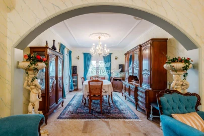 Moradia T5 para Venda em Merelim (São Paio), Panoias e Parada de Tibães