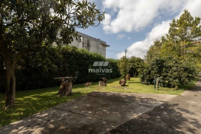 Moradia T5 para Venda em Merelim (São Paio), Panoias e Parada de Tibães